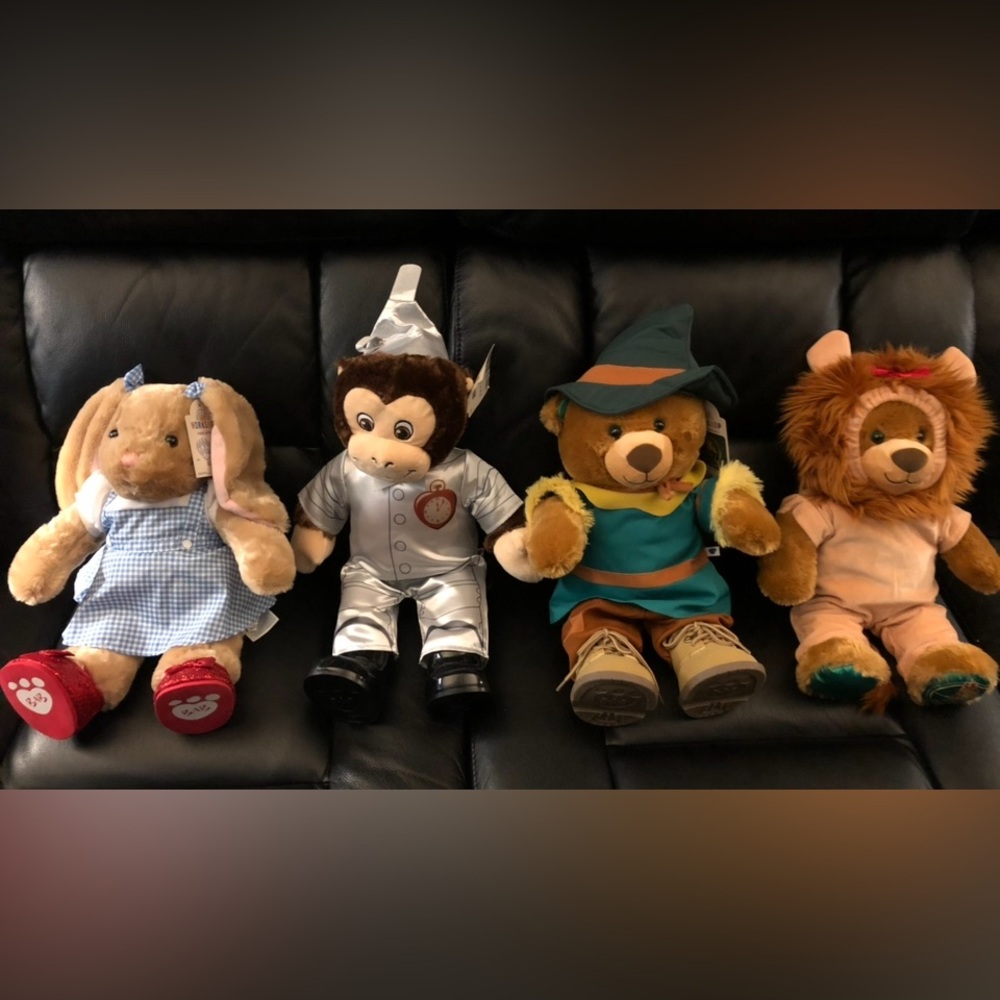 🌪️ Limited Edition Wizard of Oz Build A Bear Set-BRAND NEW